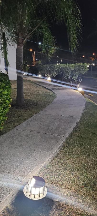 Breezy Nights Puerto Rico Leilighet Loiza Eksteriør bilde